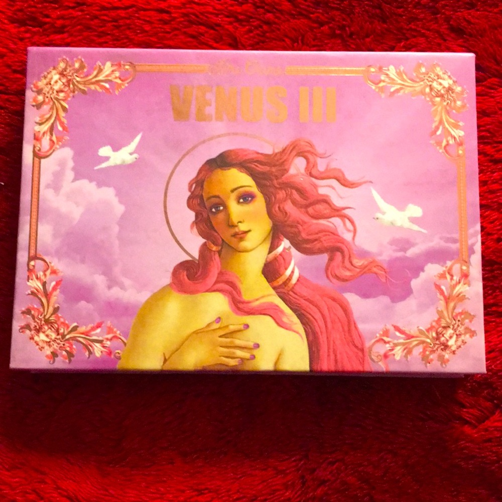 This is an eyeshadow palette selling for $32